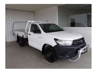 2022  Toyota Hilux Workmate Ute (White) Pre-Owned Car Thumbnail