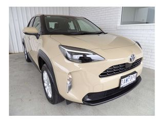 2024  Toyota Yaris Cross GX SUV (Latte) Pre-Owned Car Thumbnail