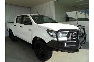 2021  Toyota Hilux SR Ute (White) Pre-Owned Car Thumbnail