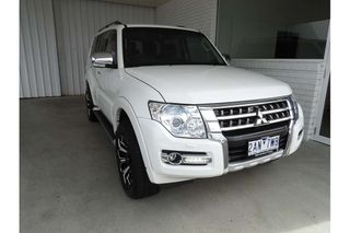 2018  Mitsubishi Pajero GLS LWB (4x4) SUV Pre-Owned Car Thumbnail