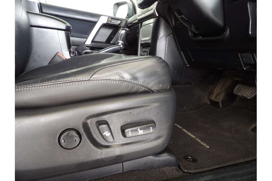 2018 Toyota Landcruiser Prado GXL GDJ150R Photo 16