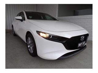 2020  Mazda 3 G20 PURE Hatch Pre-Owned Car Thumbnail