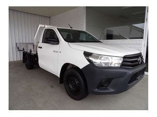 2021  Toyota Hilux Workmate Ute (White) Pre-Owned Car Thumbnail