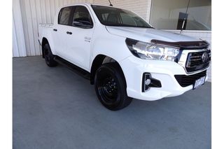 2020 Toyota Hilux SR Ute (White) Pre-Owned Car Thumbnail