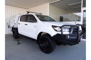 2021  Toyota Hilux SR Ute (White) Pre-Owned Car Thumbnail